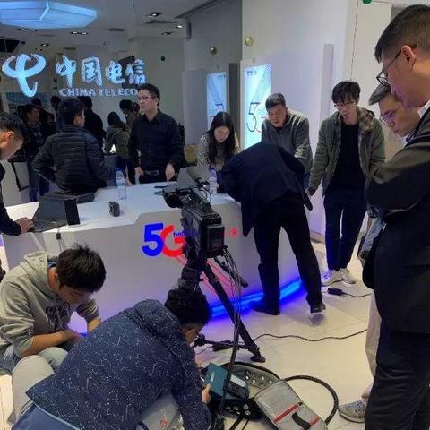 2025新澳门正版精准免费大全下的团队合作与沟通策略