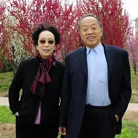 哈佛 7 新款越野车，征服崎岖，畅享自由