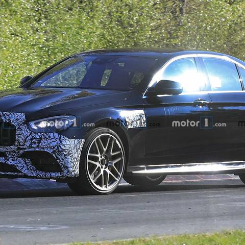 探索奔驰 E63 AMG 新款，速度与豪华的完美融合