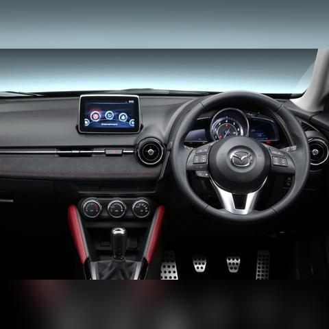 新款cx-5内饰